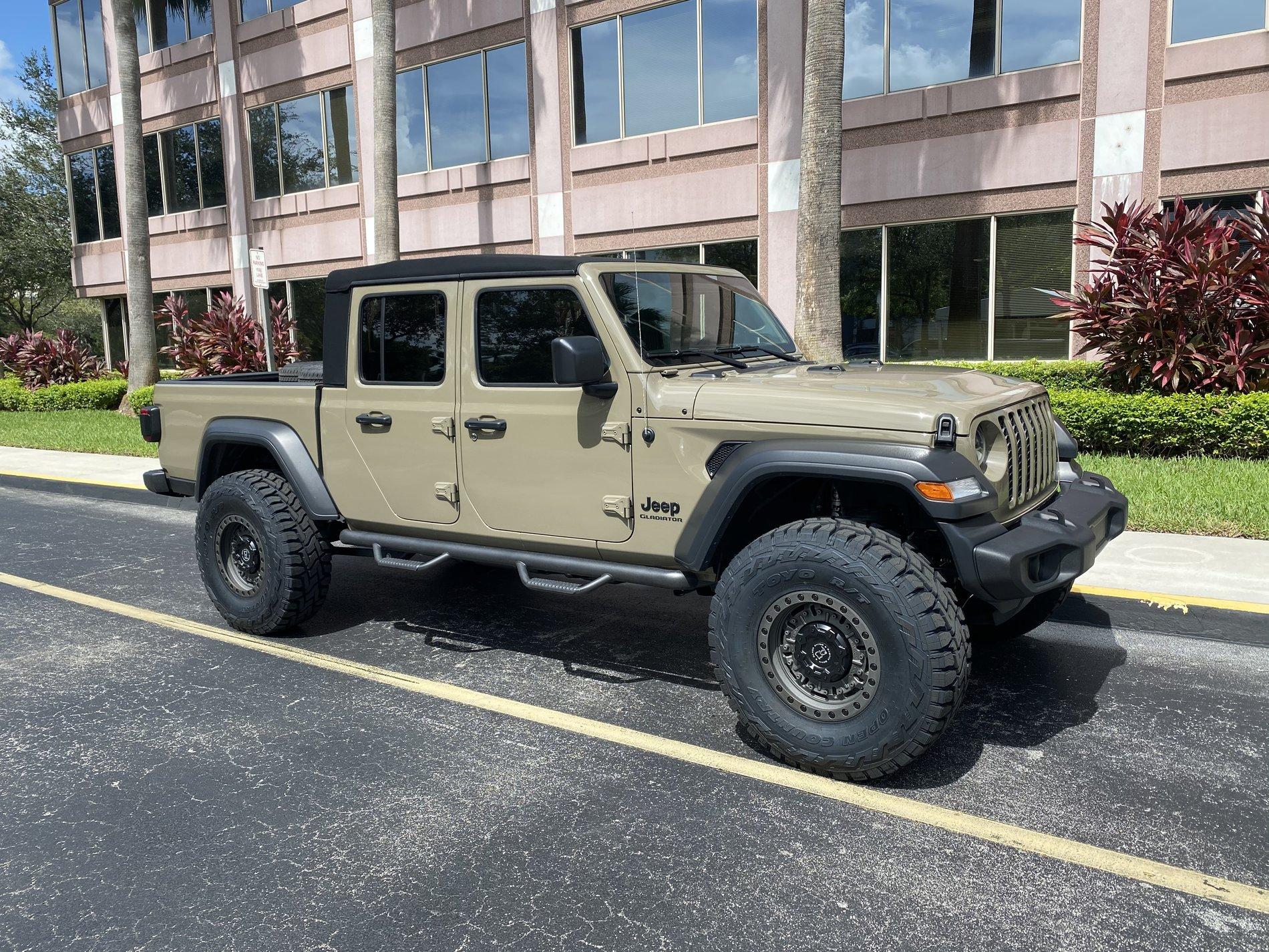 Jeep Gladiator Sarge Green Release Date? 1FA9F21A-828E-439B-9B40-B8959B9DC419