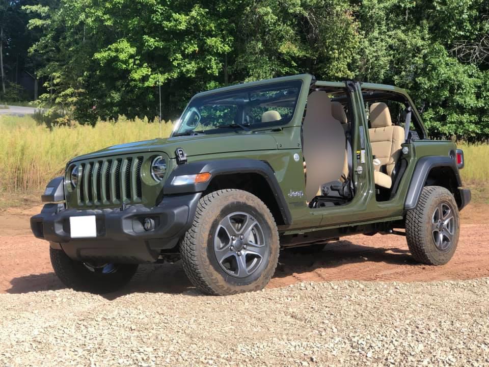Jeep Gladiator First Look at Sarge Green 2021 Gladiator From Jeep.com 1190