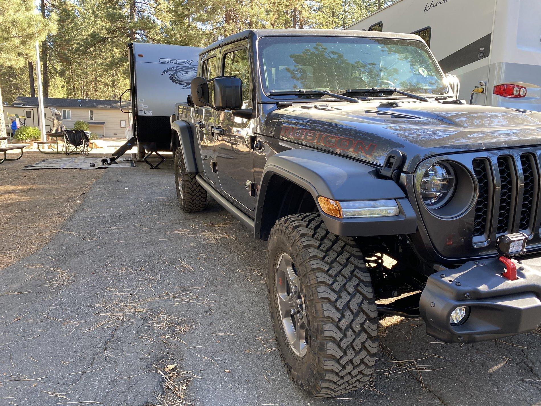 Jeep Gladiator What did you do WITH your Gladiator today? FF6C34F4-CF64-4656-BE58-D1881CFE5345