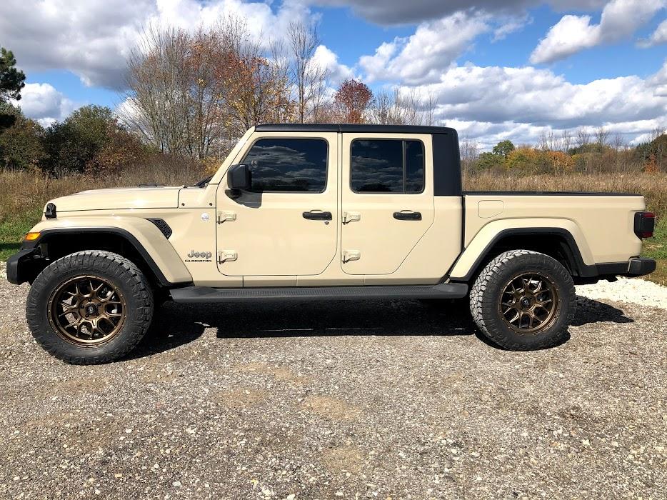 Jeep Gladiator Lets see all those Gladiators with lifts and bigger tires! 2