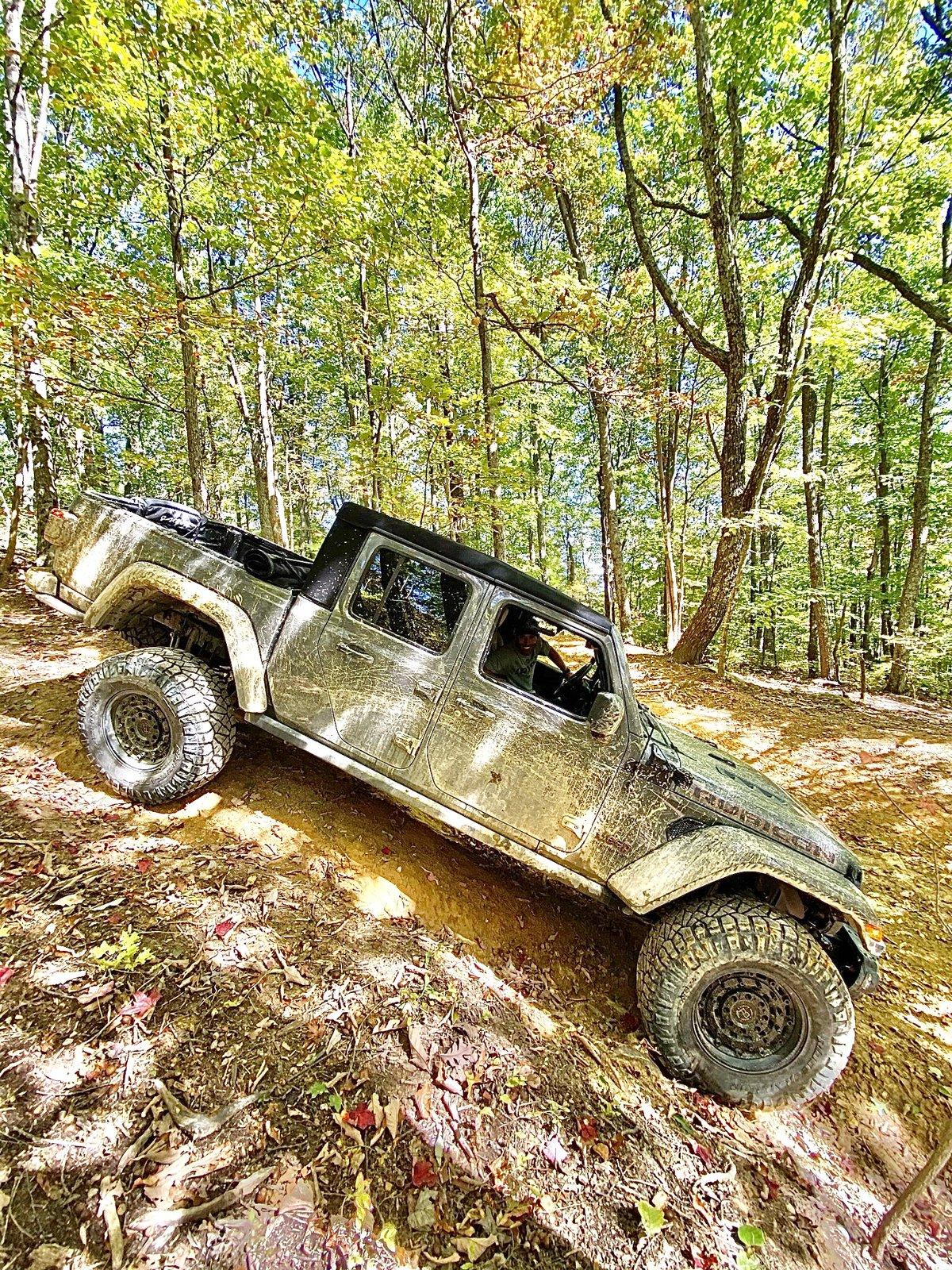 Jeep Gladiator Panther Rock Trail #51 15454BDA-242D-46FE-BFEC-E25B0FC76C34