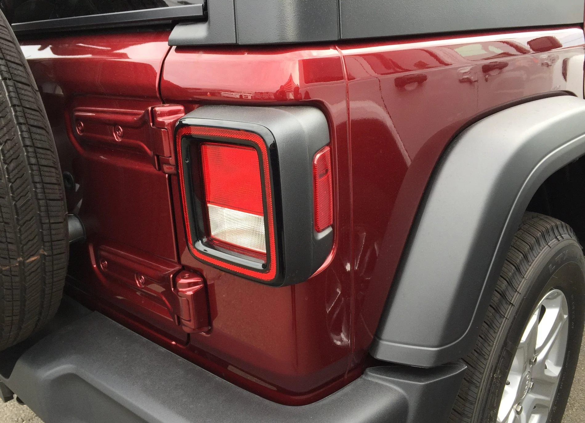 Jeep Gladiator First Look at Sarge Green 2021 Gladiator From Jeep.com 4FEF5CEE-CDD5-4C4C-85B1-409FF8D6415E