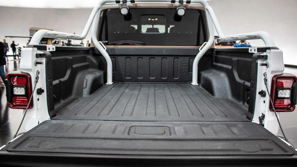 Jeep Gladiator Jeep Gladiator JT Scrambler Concept jeep-gladiator-jt-scrambler-9