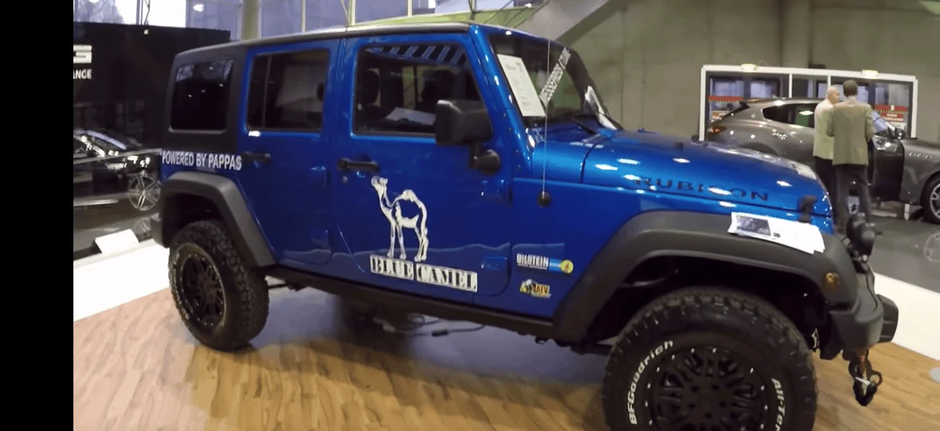 Jeep Gladiator HYDRO BLUE PEARL Gladiator JT Club Indoor JK Hydro