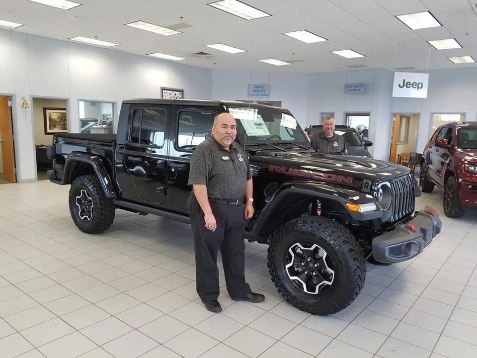Jeep Gladiator FCA Announcement + Video: 2020 Jeep Gladiator Begins Shipping to U.S. Dealers 56990347_10218294812063346_2491376503955128320_n.jpg?_nc_cat=103&_nc_ht=scontent-ort2-2