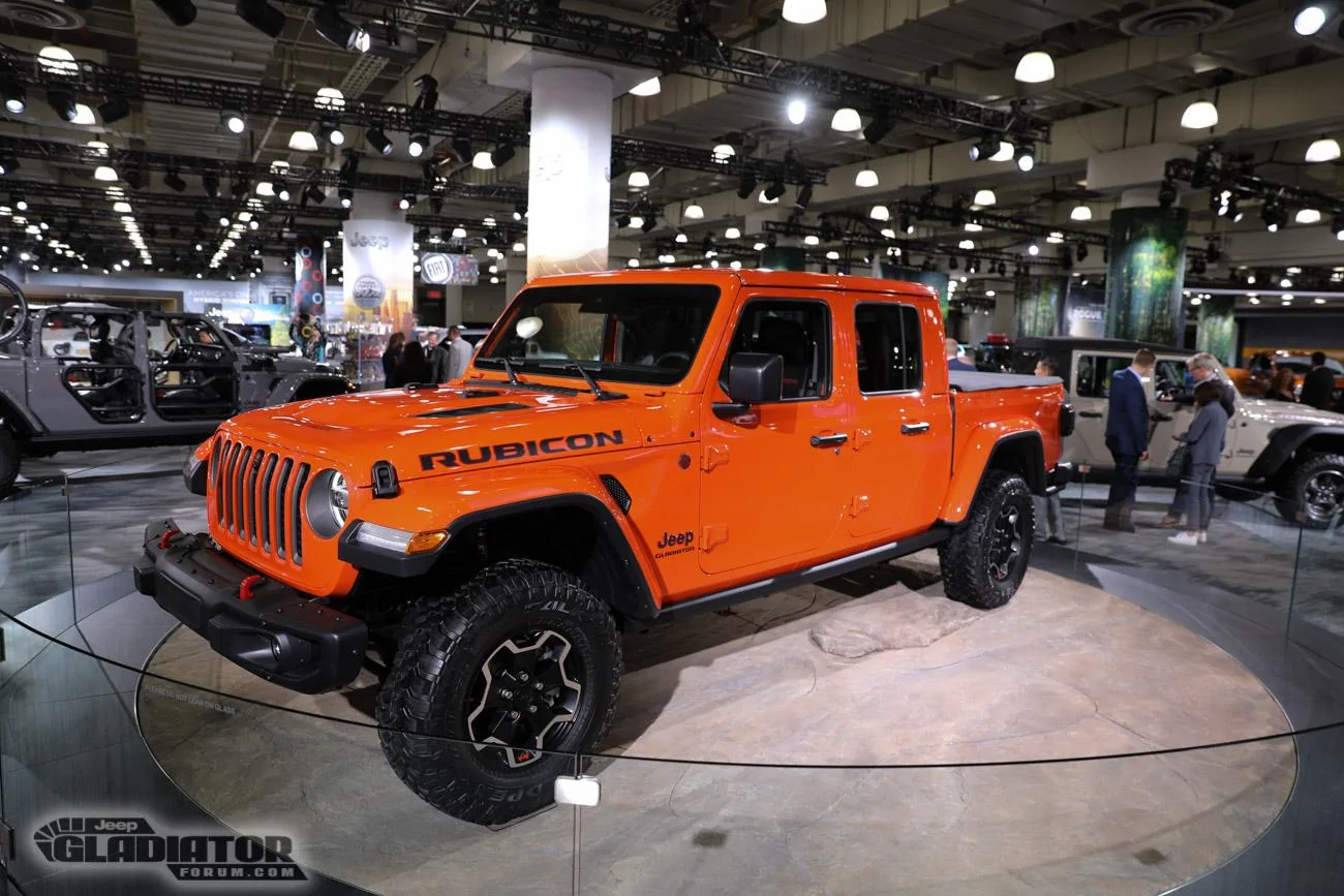 Jeep Gladiator 2019 NY Auto Show: Jeep Gladiators on Display A33A8438