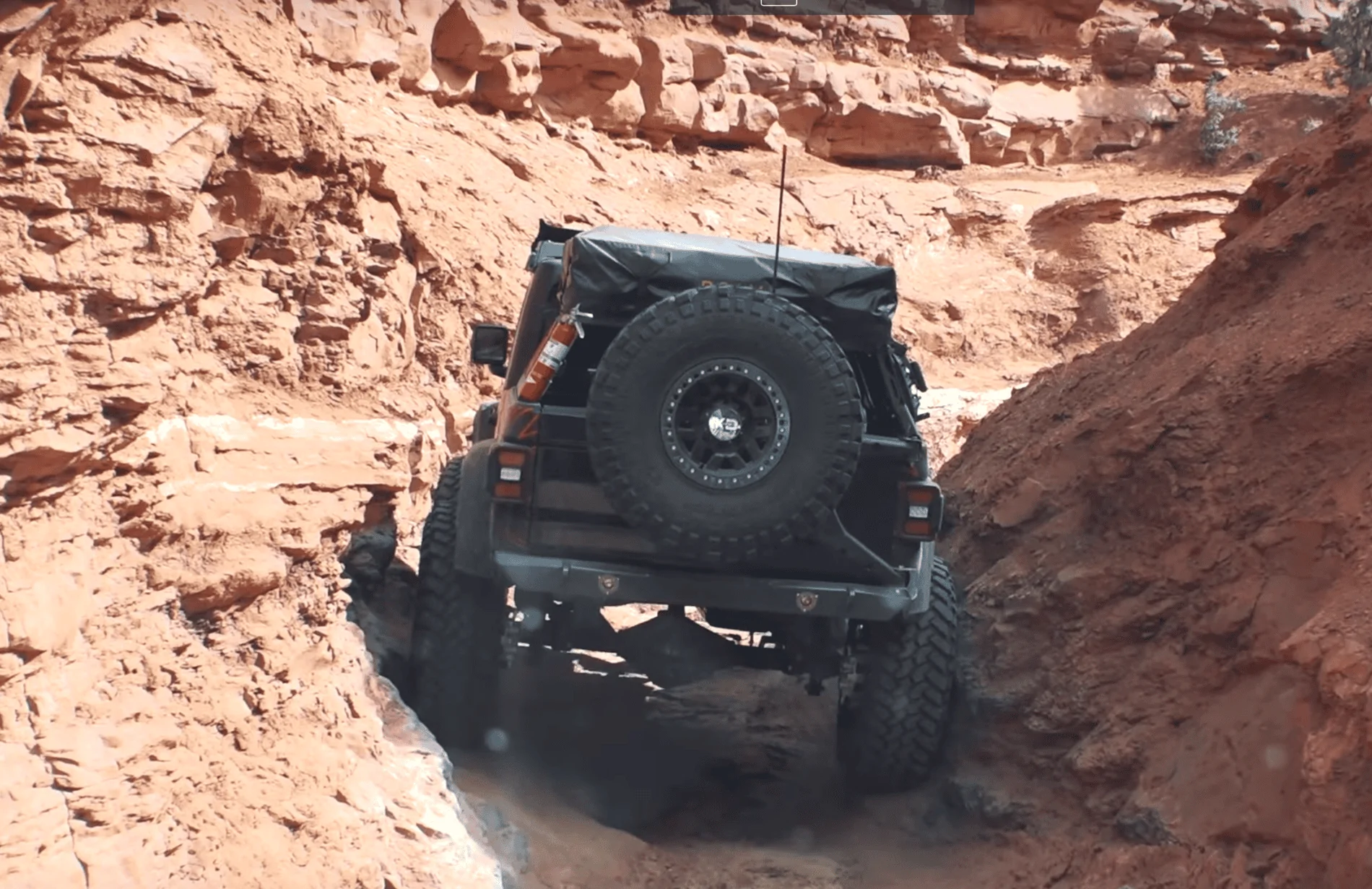 Jeep Gladiator So at the end of the day why the Gladiator? Pickup is better upload_2019-4-17_20-33-27