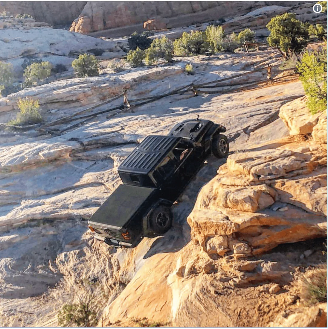 Jeep Gladiator Gladiator on the rocks... upload_2019-4-17_21-48-44