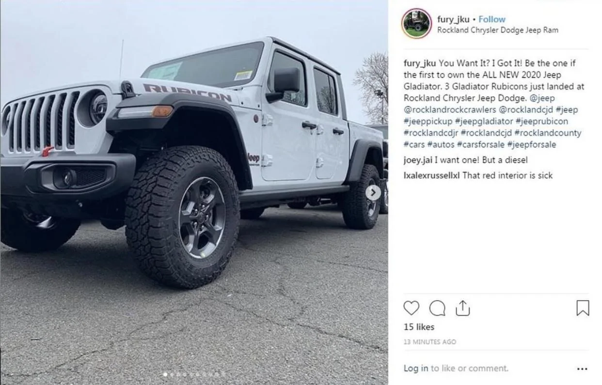 Jeep Gladiator Gladiator on lot for sale CE69B523-3378-491C-8F82-E71FADC3888B