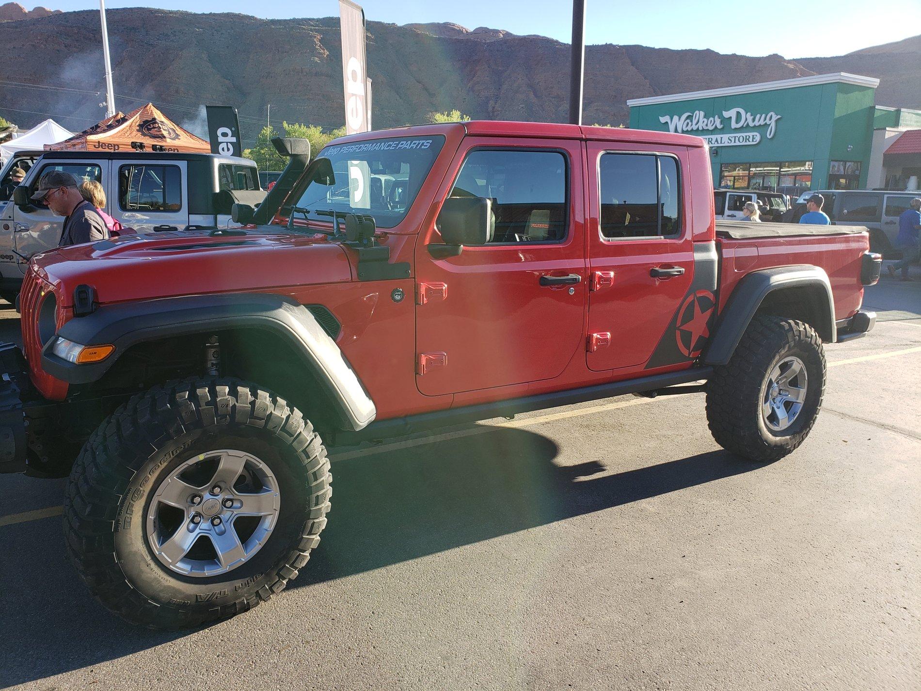 Jeep Gladiator Drove Gladiator at EJS today! 20190418_184439