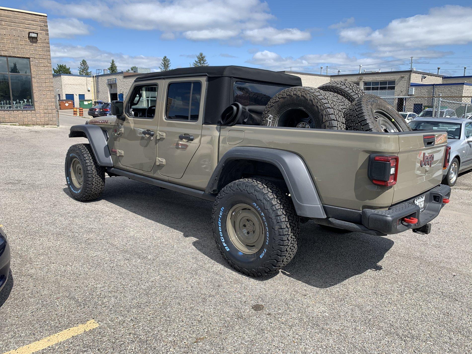 Jeep Gladiator My Gator Retro/Export style/Overlander  Gladiator Rubicon build. FED4710D-00DE-4596-83FF-4ED1239D1310