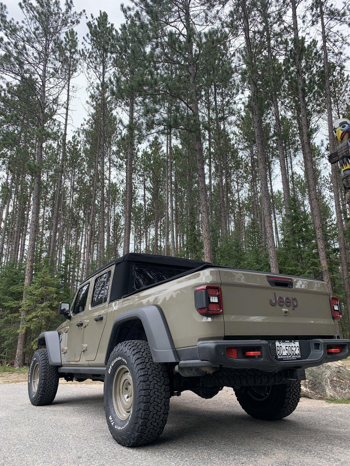 Jeep Gladiator My Gator Retro/Export style/Overlander  Gladiator Rubicon build. 34D00260-898F-461B-9413-6A4E6107588E