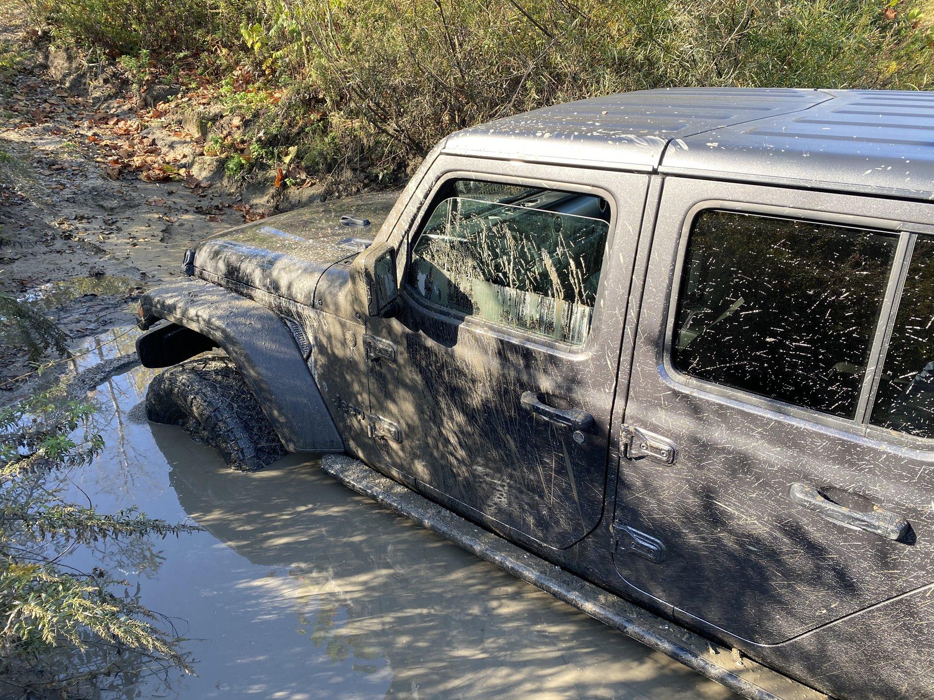 Jeep Gladiator What did you do WITH your Gladiator today? 0A2ACDDC-0C08-4919-BA87-1F6205CE74B0