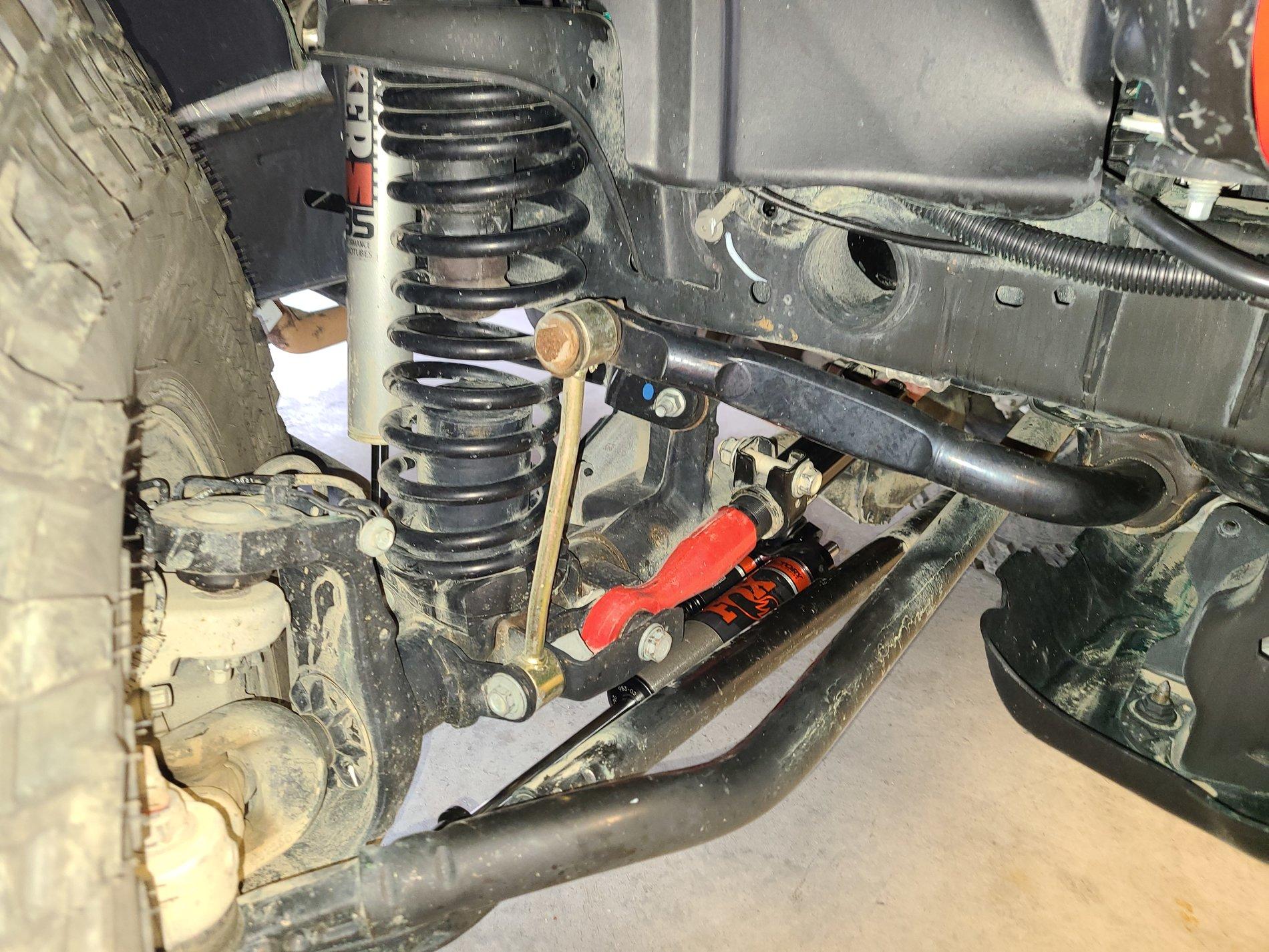 Jeep Gladiator Issue with YETI trackbar and dual skyjacker stabilizers 20201017_171528