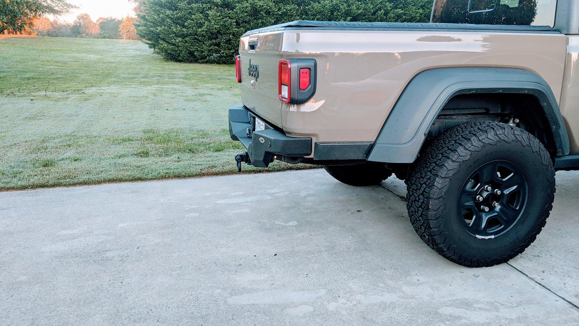 Jeep Gladiator Dv8 rear high clearance bumper PXL_20201018_114113642~2