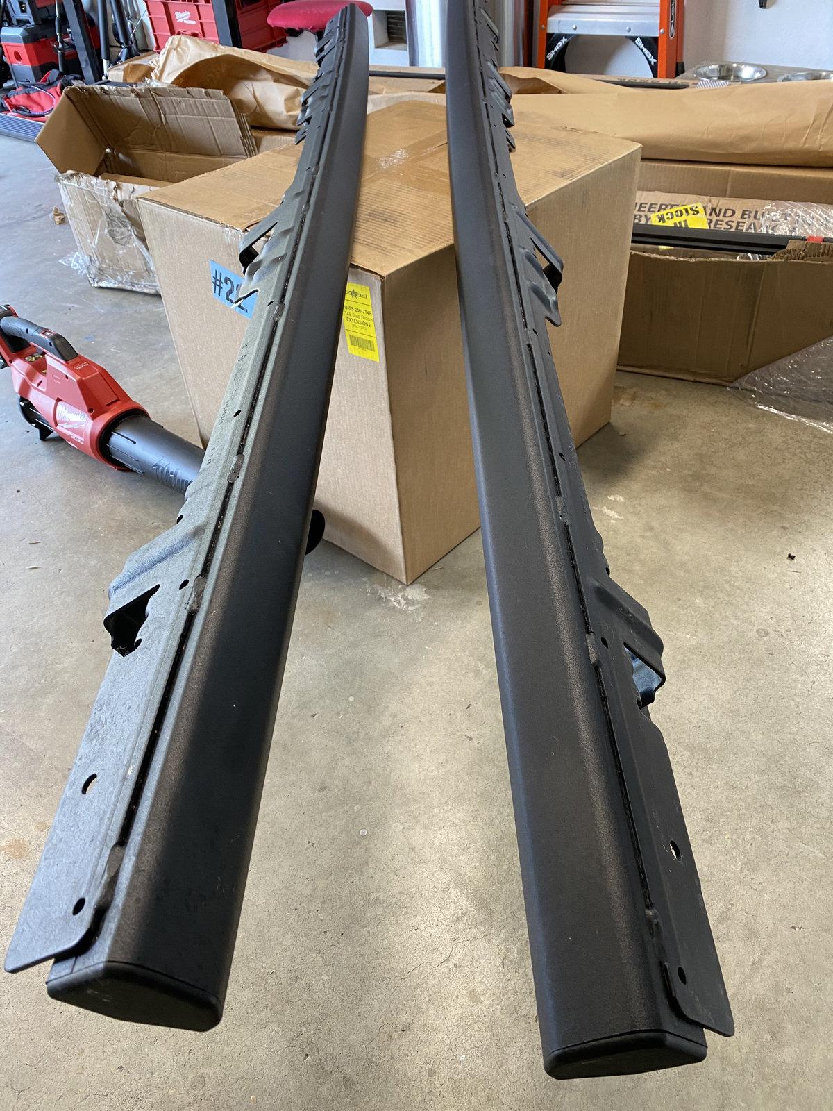 Jeep Gladiator Rubicon Rock Rails 71849DA2-A45E-4126-93B8-AEB1A4CD99E5