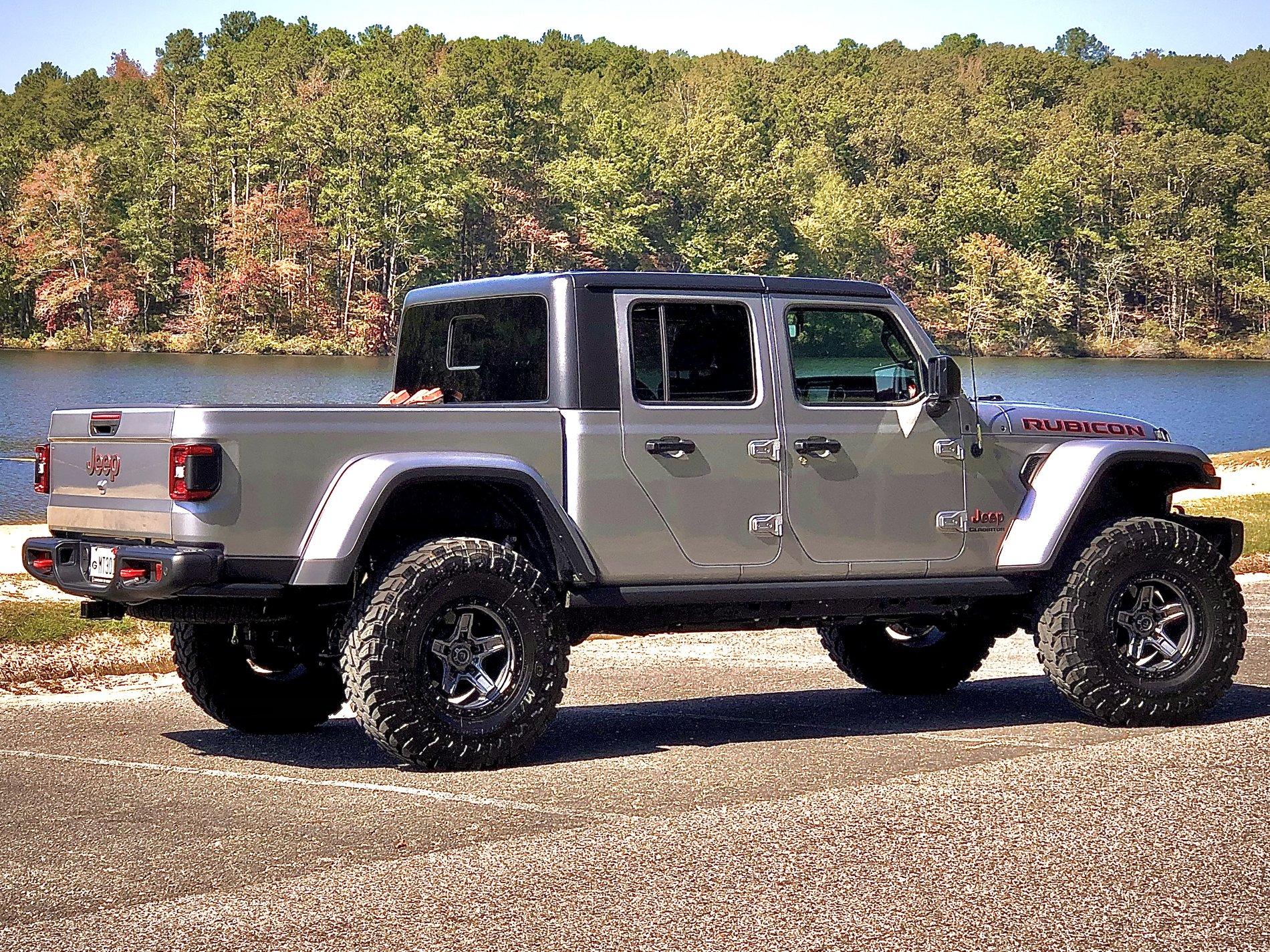 Jeep Gladiator Fruits of our Labor 5C766CD5-DA16-4476-A5A4-5130B3C0C5FC