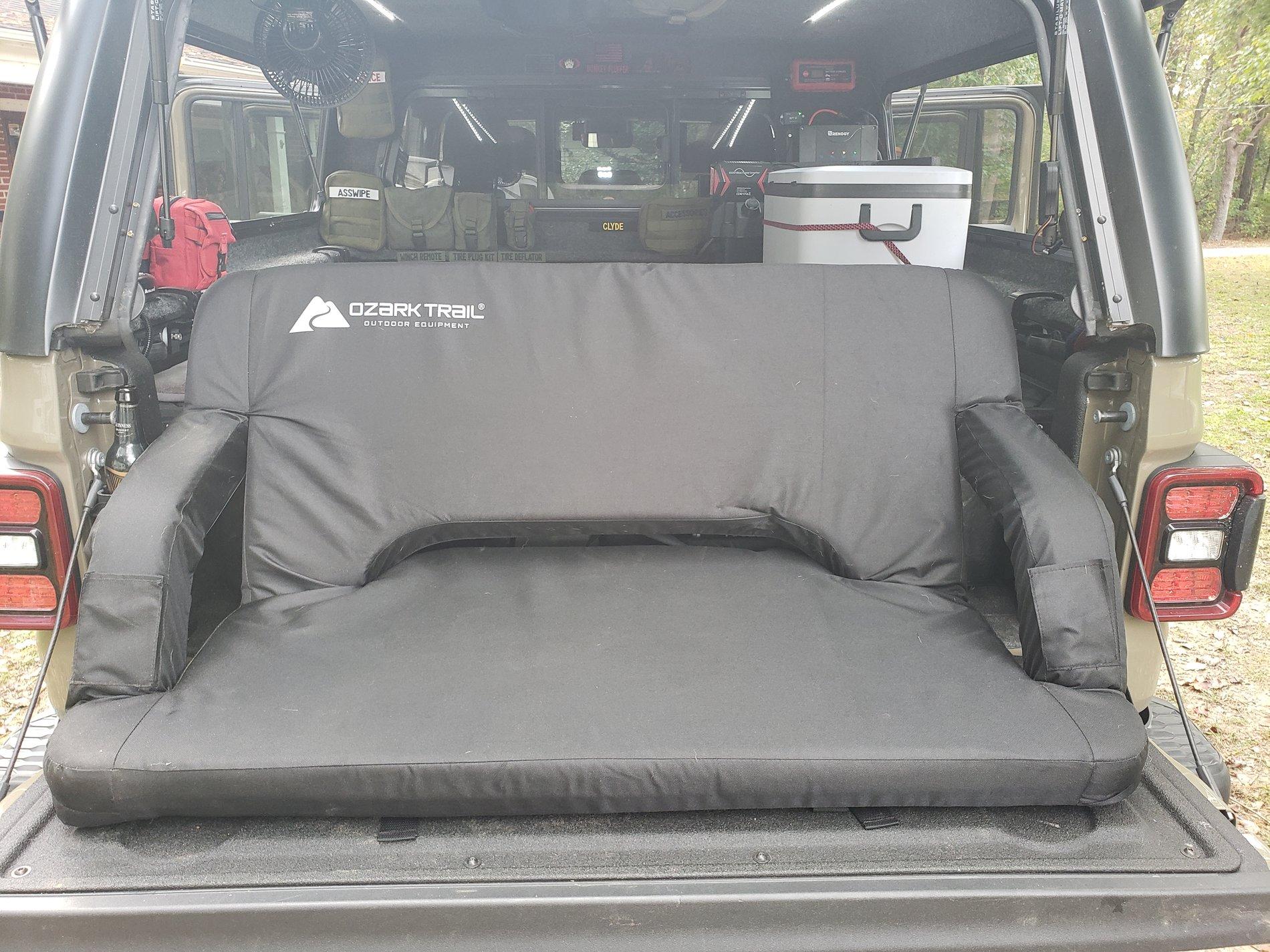 Jeep Gladiator Clyde gets organized with A.R.E. topper and Decked system 20201018_162255