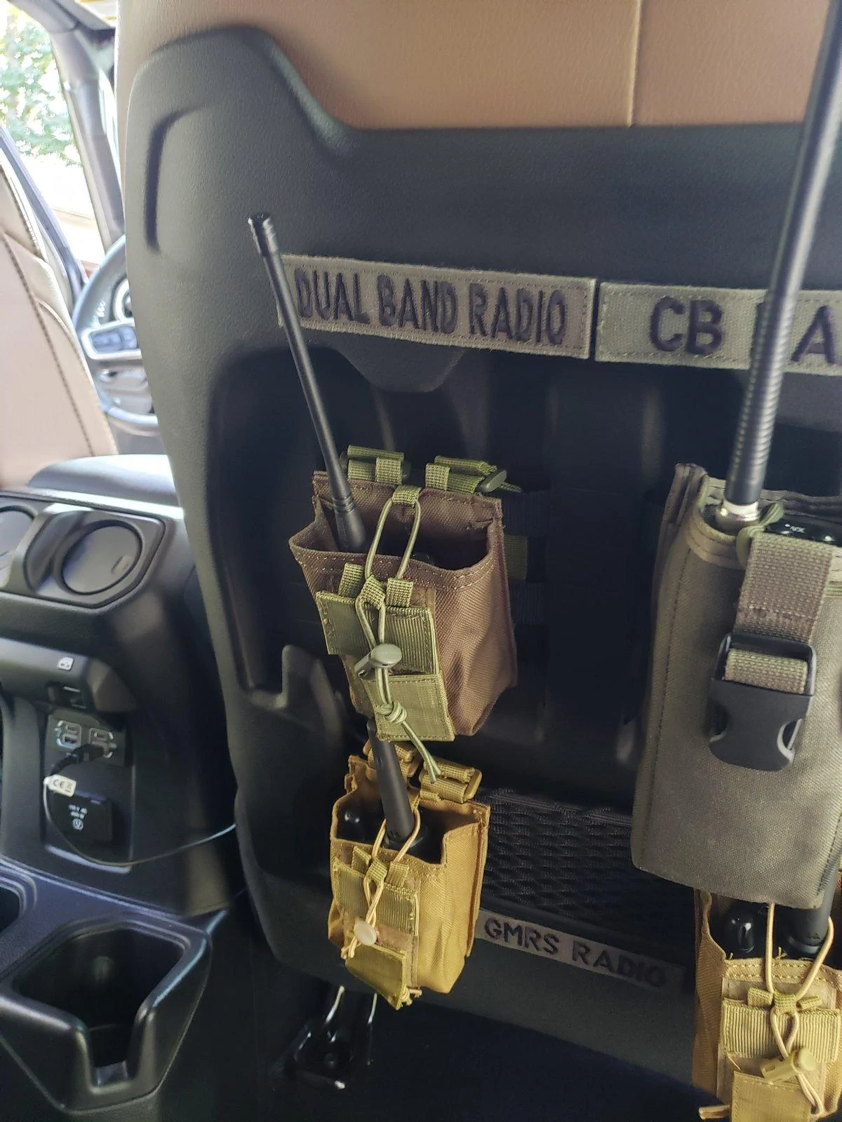 Jeep Gladiator Clyde gets organized with A.R.E. topper and Decked system 20201018_163403