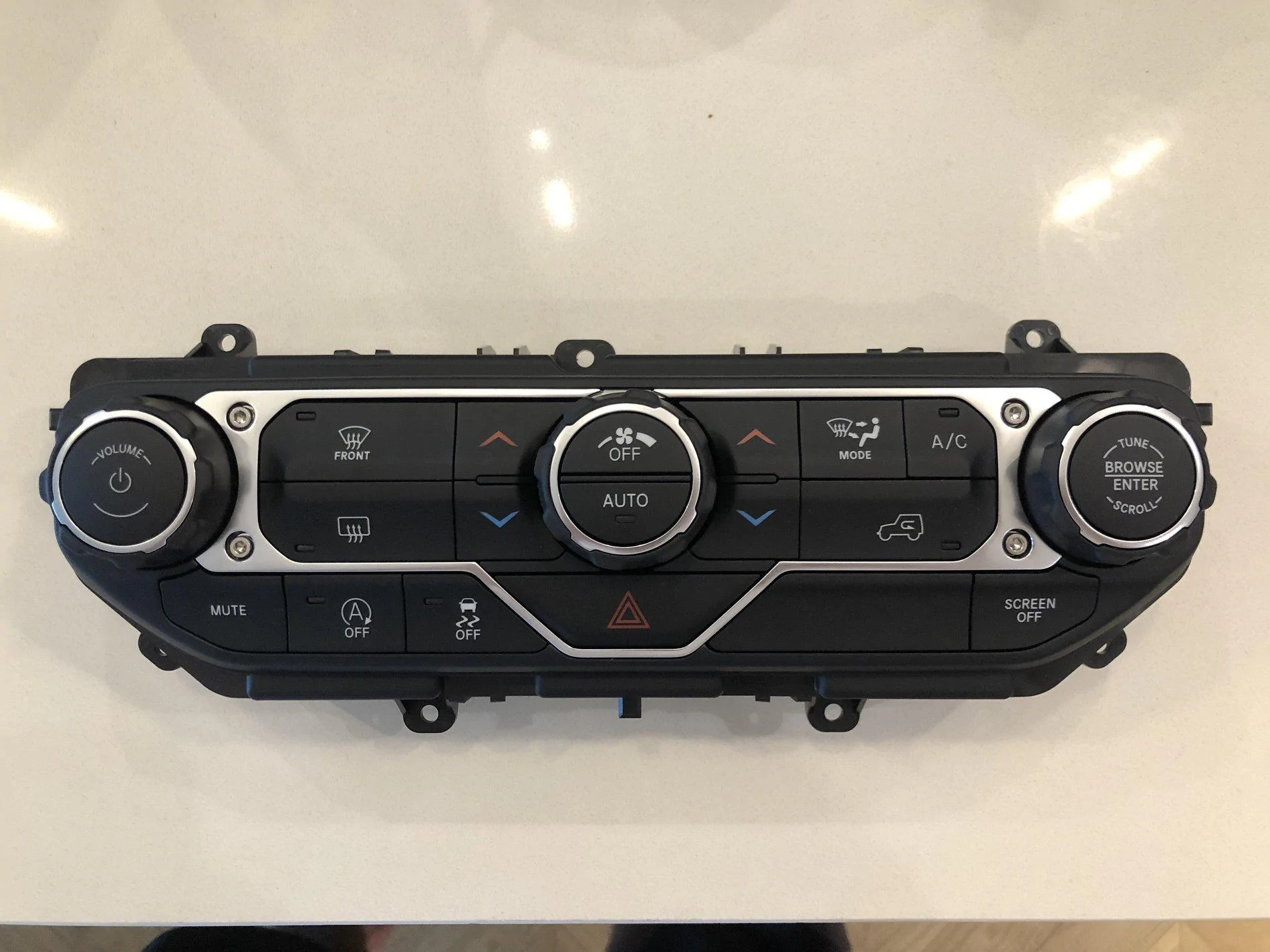 Jeep Gladiator HVAC Controls for stereo upgrade IMG_3463