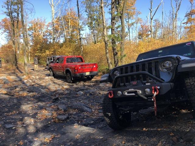 Jeep Gladiator Krawlin 4 K9s Rausch Creek 39AEA774-B7CB-481B-B0C1-F0A0016DE7CE