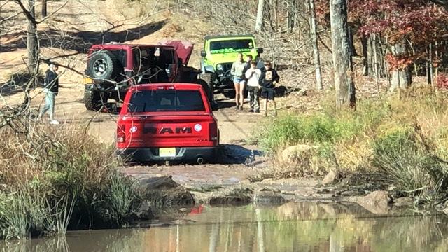 Jeep Gladiator Krawlin 4 K9s Rausch Creek 1080765B-8310-4AF2-B7D8-C00AF45B3D76