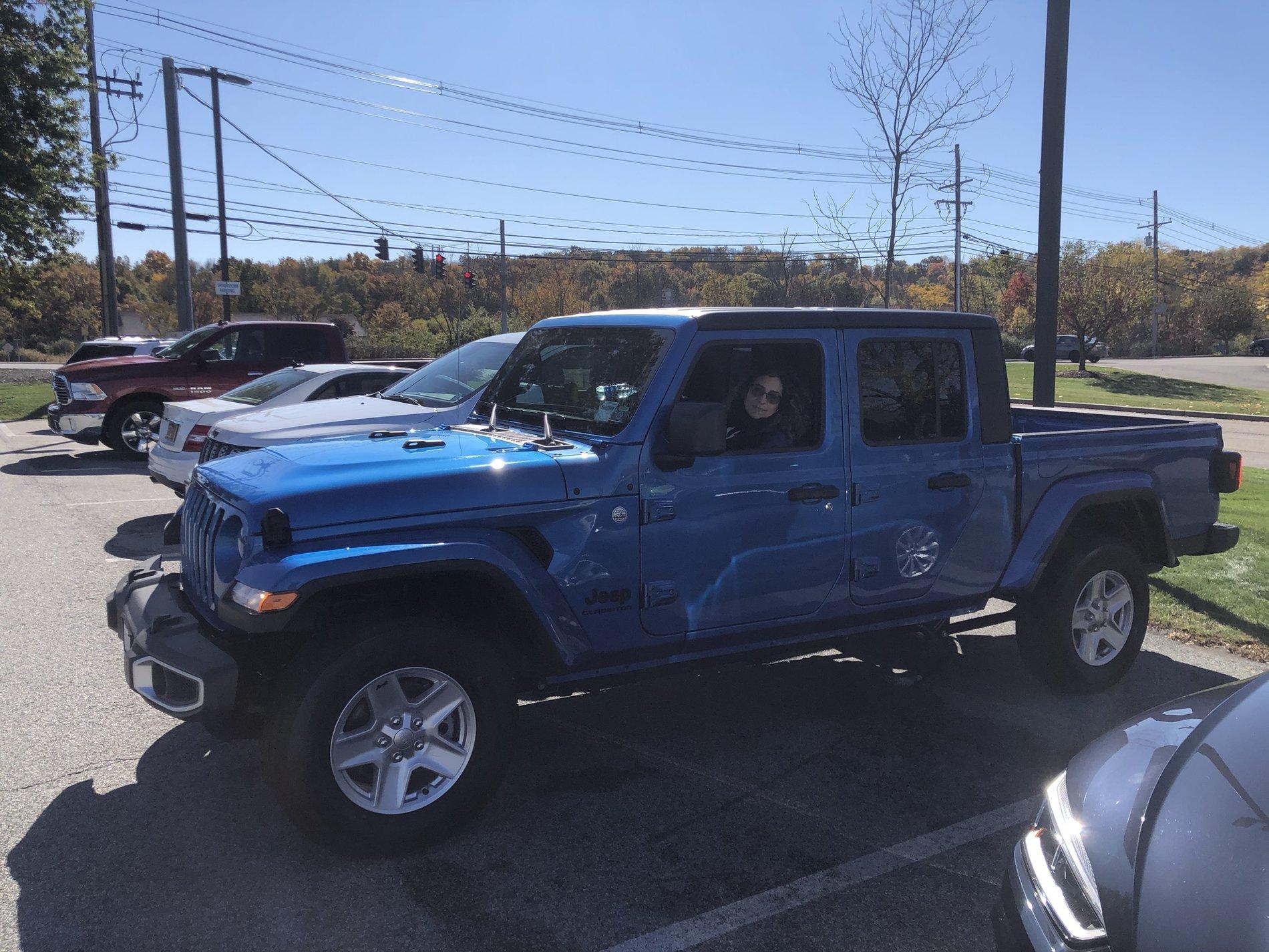 Jeep Gladiator Took Delivery of Your JT? Sign in Here! IMG_3653.JPEG