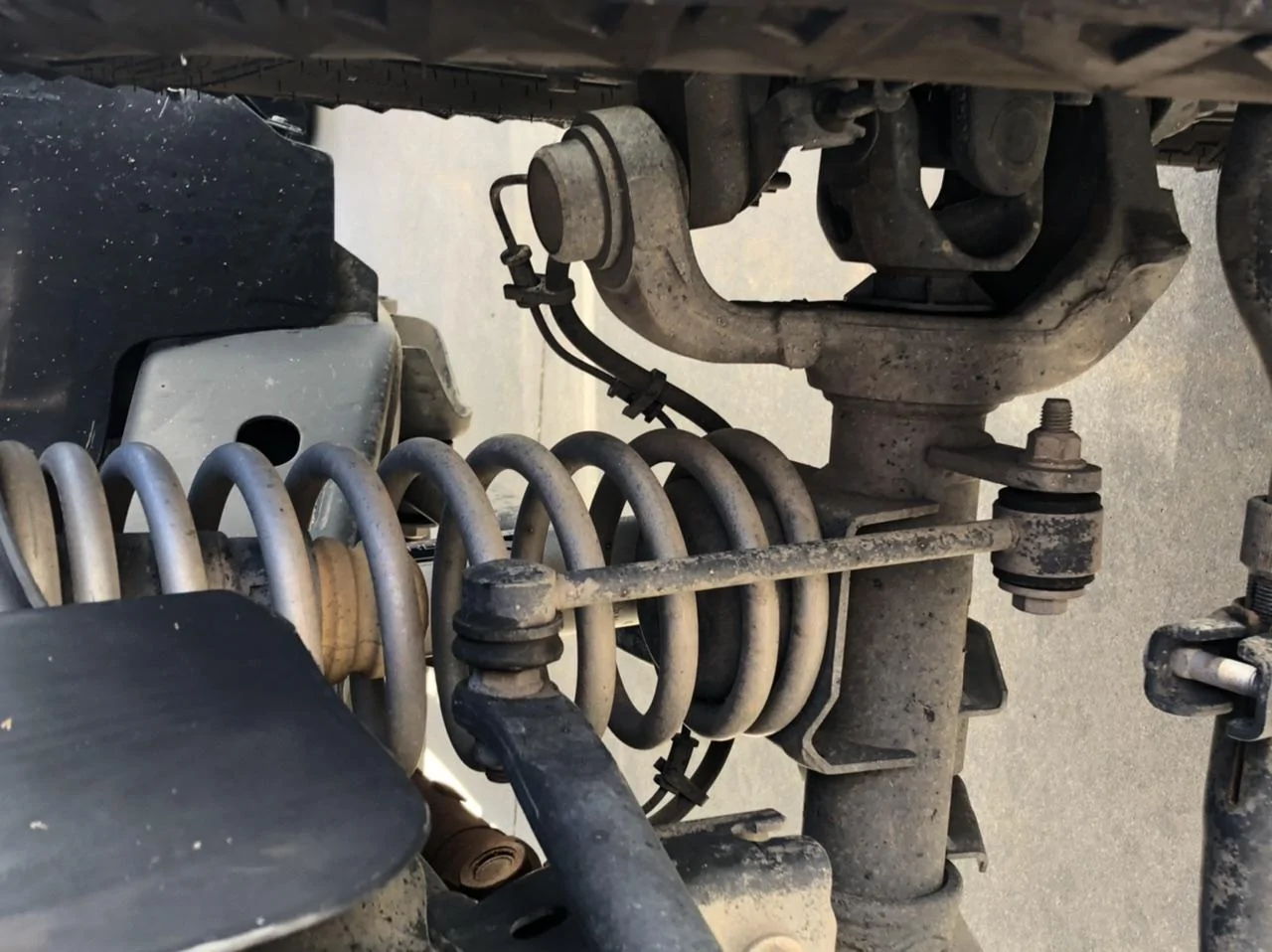 Jeep Gladiator JK Sway Bar Links: Is this right? doesnt look right...... D1DB5101-860E-416B-B2E8-2F778CFD951D