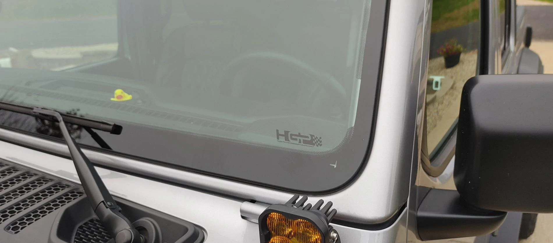 Jeep Gladiator Gorilla Glass 1020201451_HDR