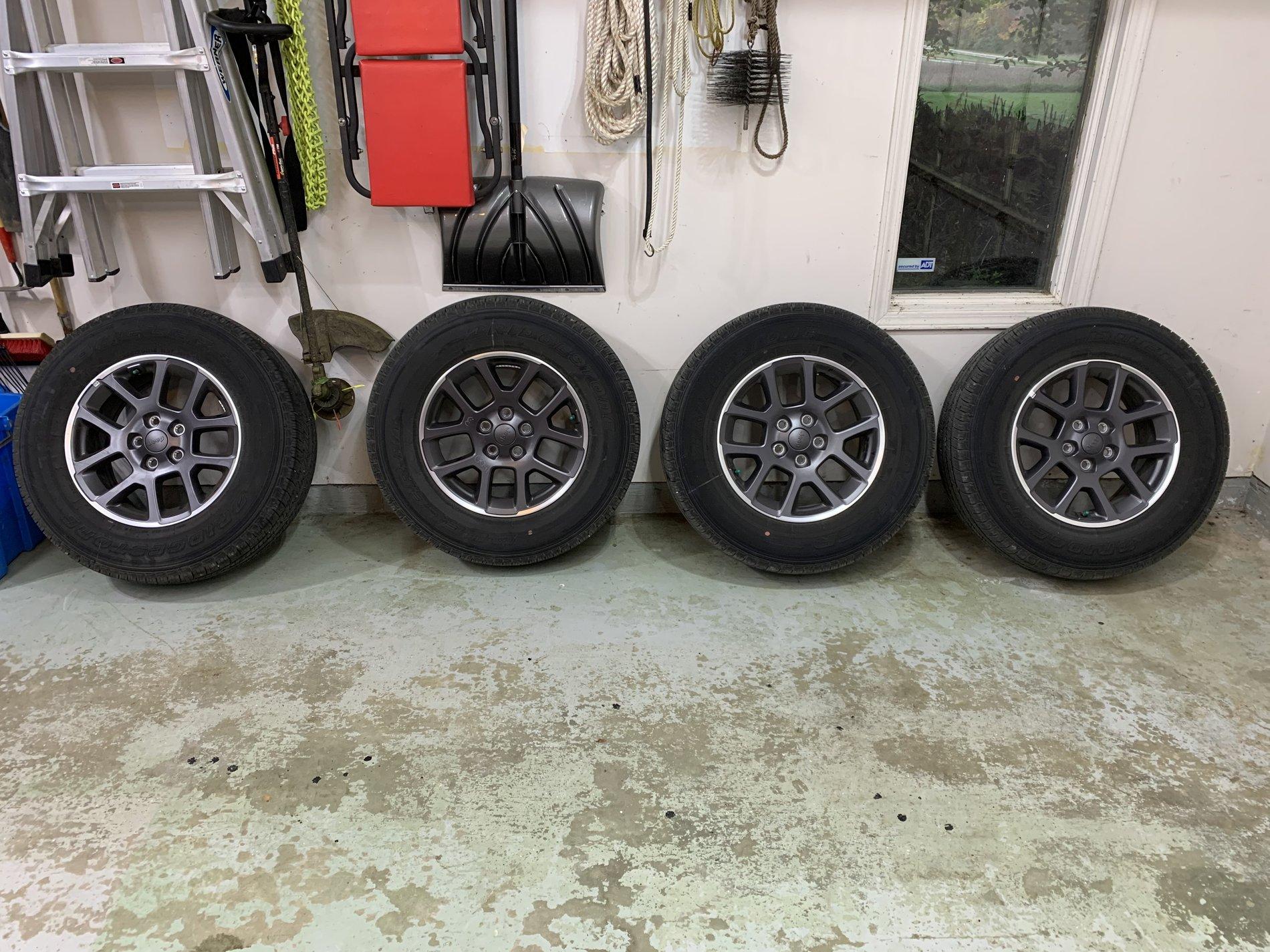 Jeep Gladiator ($500) - Set of Overland 18” mounted wheels/tires w/ TPMS (South West Michigan - 49103) <500miles IMG_2312
