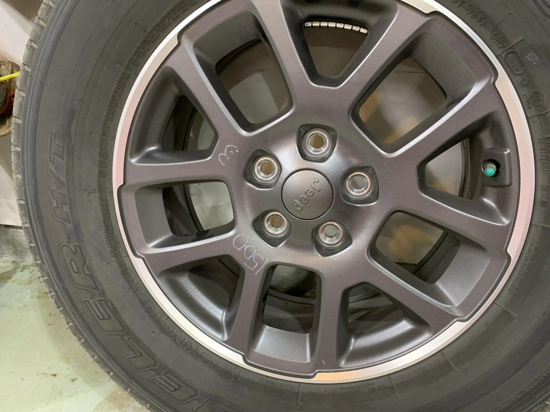Jeep Gladiator ($500) - Set of Overland 18” mounted wheels/tires w/ TPMS (South West Michigan - 49103) <500miles IMG_2315