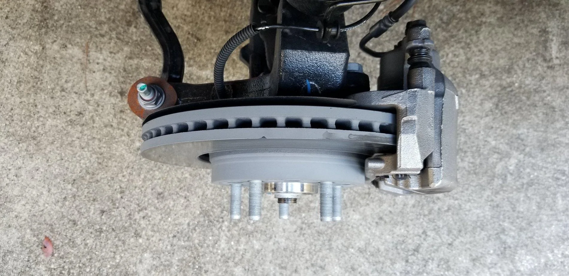 Jeep Gladiator Mojave wheel/shock/steering knuckle clearance 20201016_172521