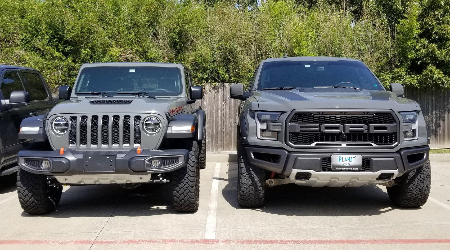 Jeep Gladiator Color Comparison: Sting Gray Jeep vs Lead Foot Raptor grays1