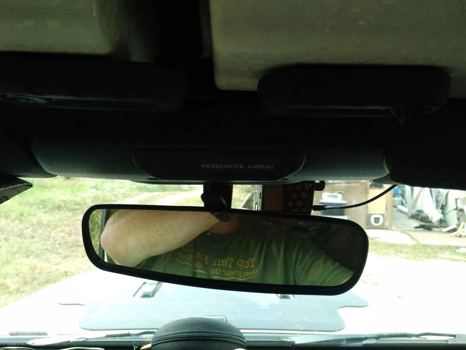 Jeep Gladiator Does anyone sell a shorty stalk for the rear view mirror? 16033941624902738730016110048260