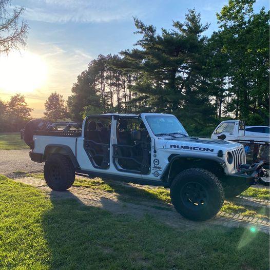 Jeep Gladiator Warn Tube Doors (front and rear) with mirrors - $500 Warn2