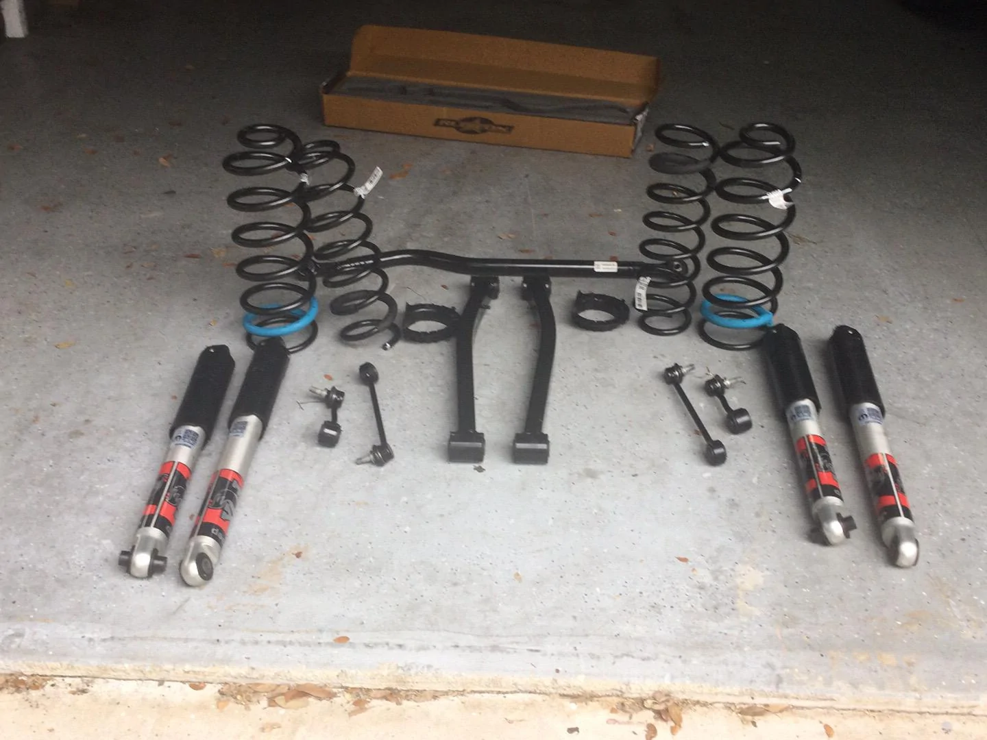 Jeep Gladiator Rubicon Suspension Take-Offs 76ECA150-B8D7-455F-AF16-2D602A781754