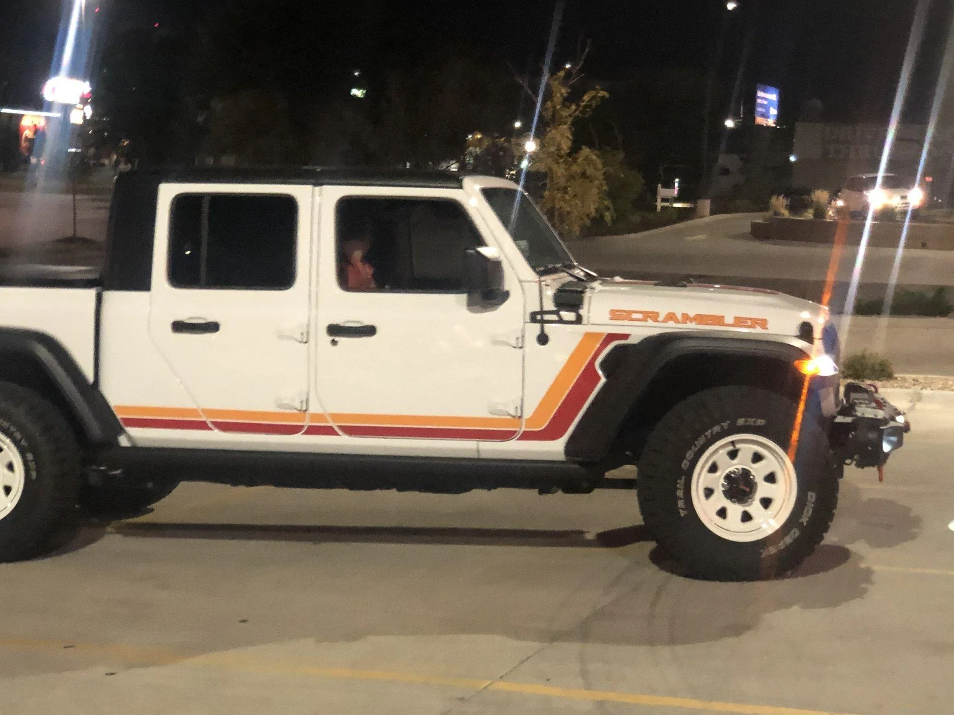 Jeep Gladiator 2020 Gladiator “Scrambler” D26335F2-6821-41C5-A250-3B804A3A2DBA