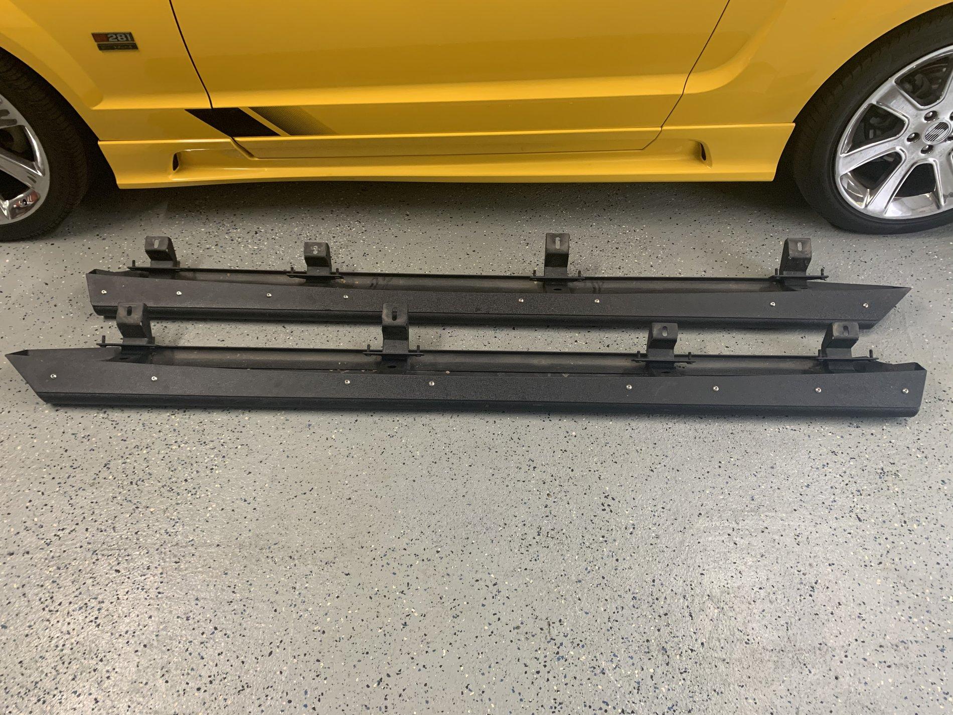 Jeep Gladiator DV8 rock sliders. 117D7E43-42A6-4CA0-B611-D67FEF819C08