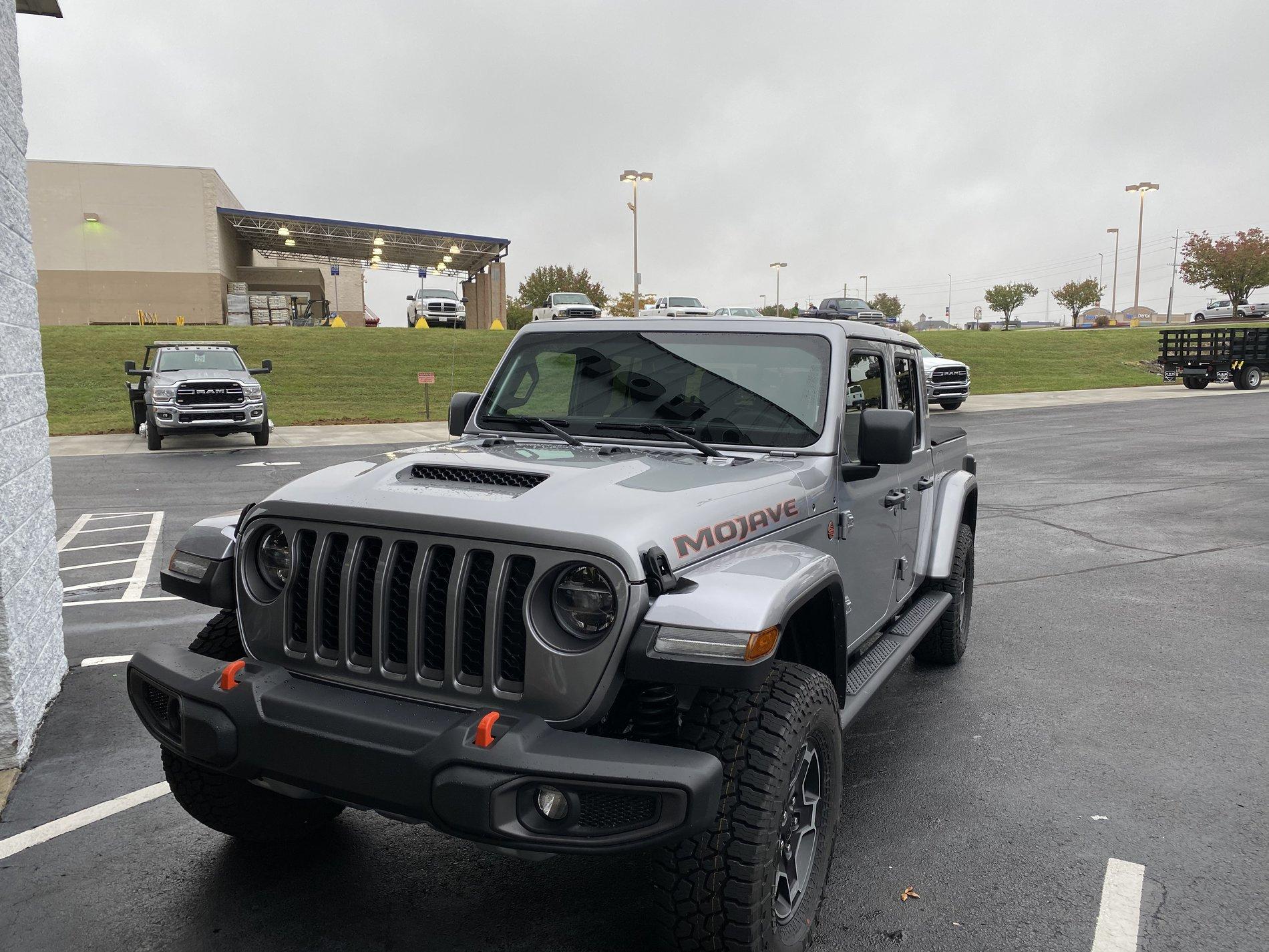 Jeep Gladiator Took Delivery of Your JT? Sign in Here! 3CDAE3E4-AF5C-417F-8F09-4B65C7093395