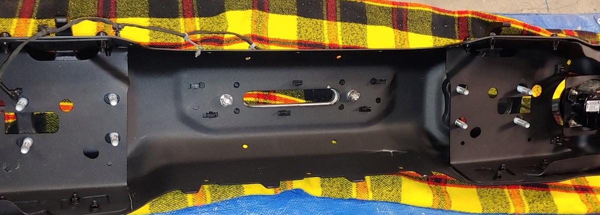 Jeep Gladiator Winch power cable routing? 20201014_161852