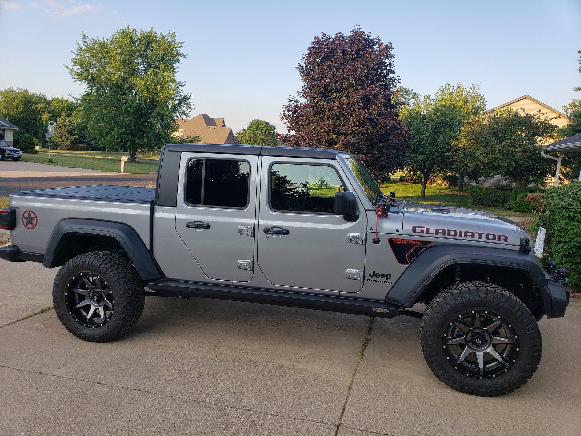 Jeep Gladiator Lets see those Sport S Gladiators with 35" tires and wheels !! 20200617_193422