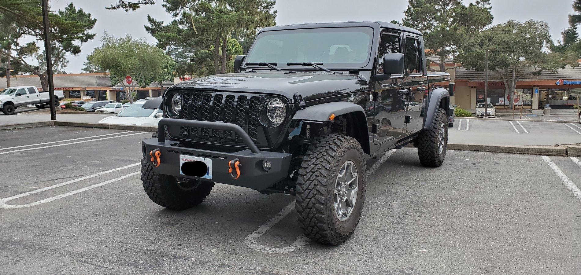 Jeep Gladiator Subby front bumpers that don't have a 4-6 week lead time 20201025_192557