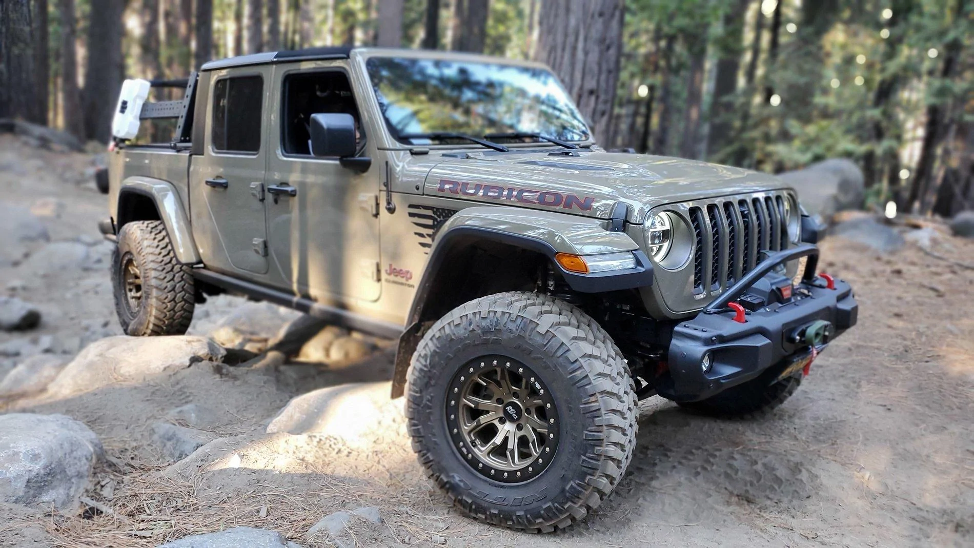 Jeep Gladiator Lets see those 17" RIMS ! 20201017_091552