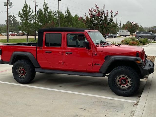 Jeep Gladiator Lets see those 17" RIMS ! truck 2