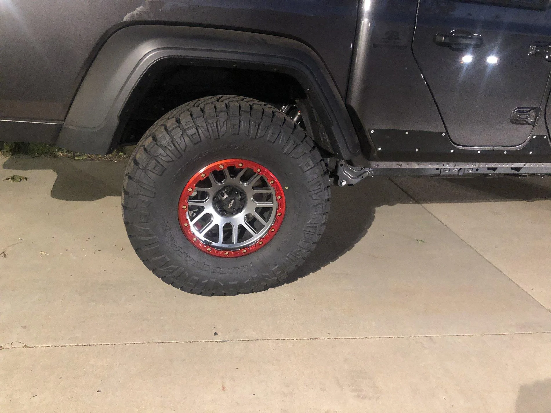 Jeep Gladiator Lets see those 17" RIMS ! 586AE583-C688-4217-B1DF-8D838513173B