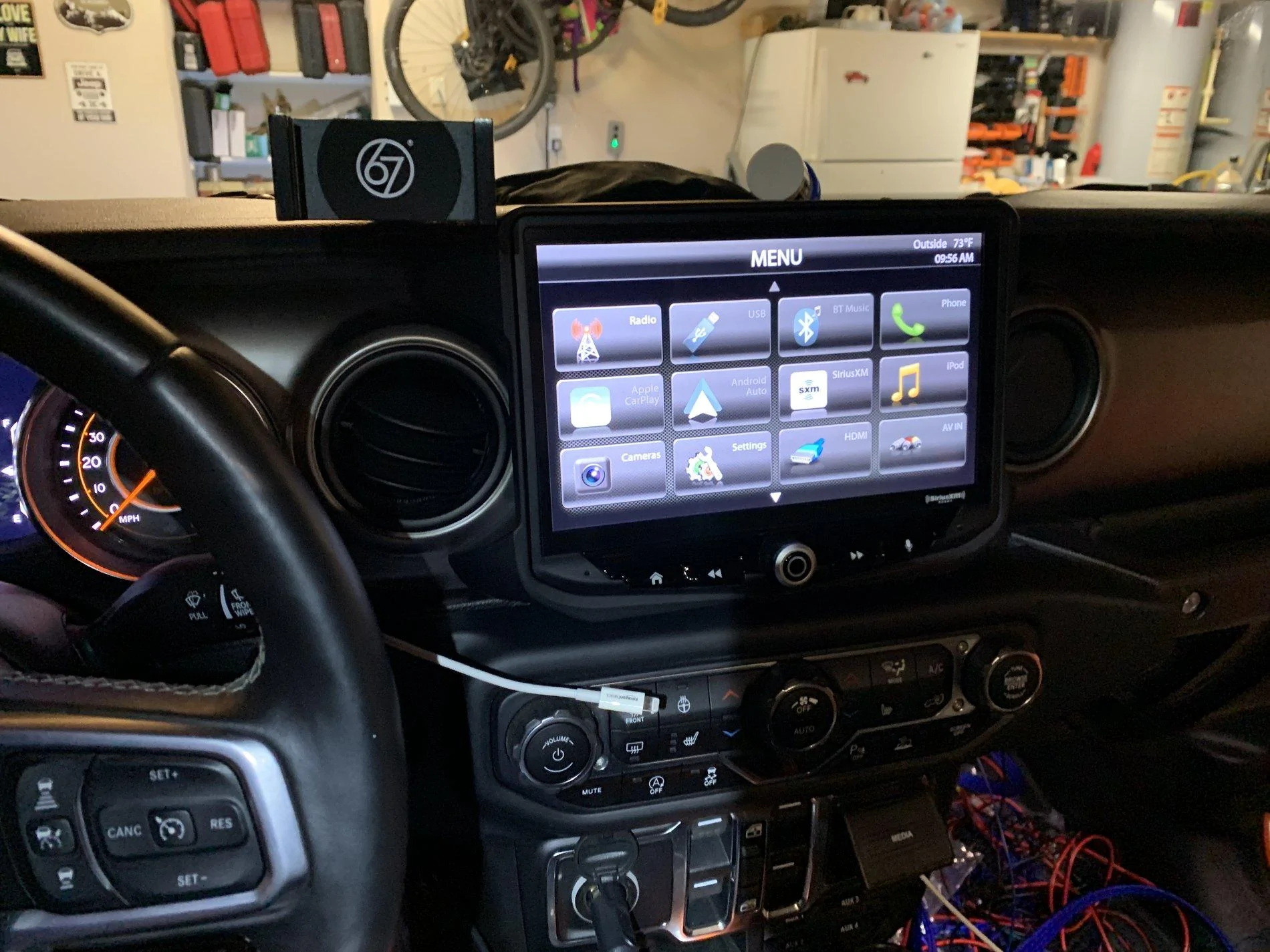 Jeep Gladiator Stinger Off Road 10” Radio Replacement IMG-3794