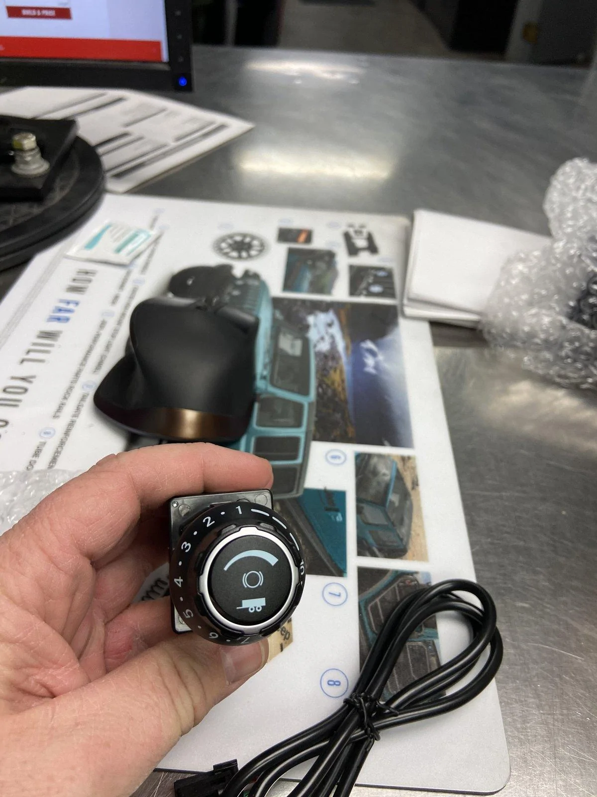 Jeep Gladiator Mopar Trailer Brake Controller for Jeep Gladiator Officially Released (Part # 82215652AB) 9356AD00-2C42-4ED6-8466-3E109A569DA4