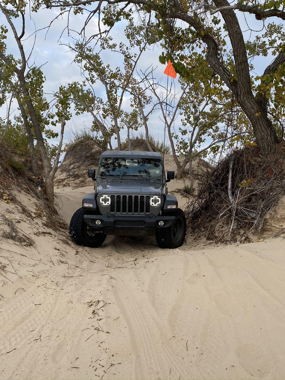 Jeep Gladiator How to wire DRL Halo 9 Inch DRL Bi-LED Jeep JT Gladiator JL Wrangler Headlights Install 3D026970-2368-46D8-BD03-FBAD48C578D1
