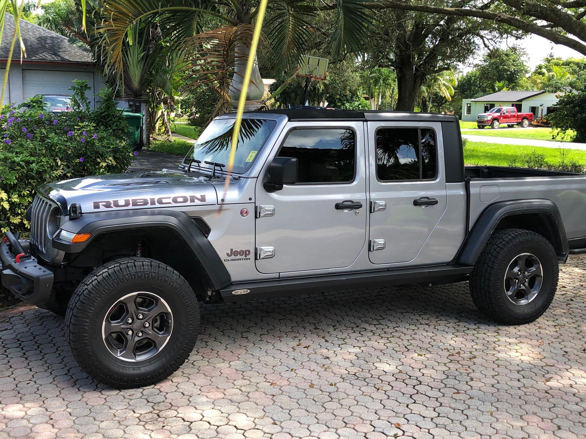 Jeep Gladiator Rock Slide Engineering installed IMG_0454