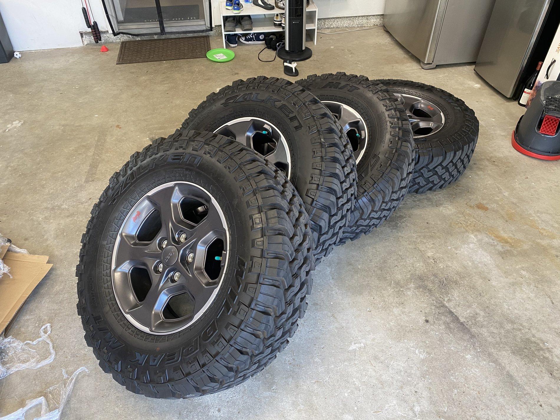 Jeep Gladiator Rubicon take offs with MTs B9ADFBF4-E712-4330-AE49-88A5F08A3A8D